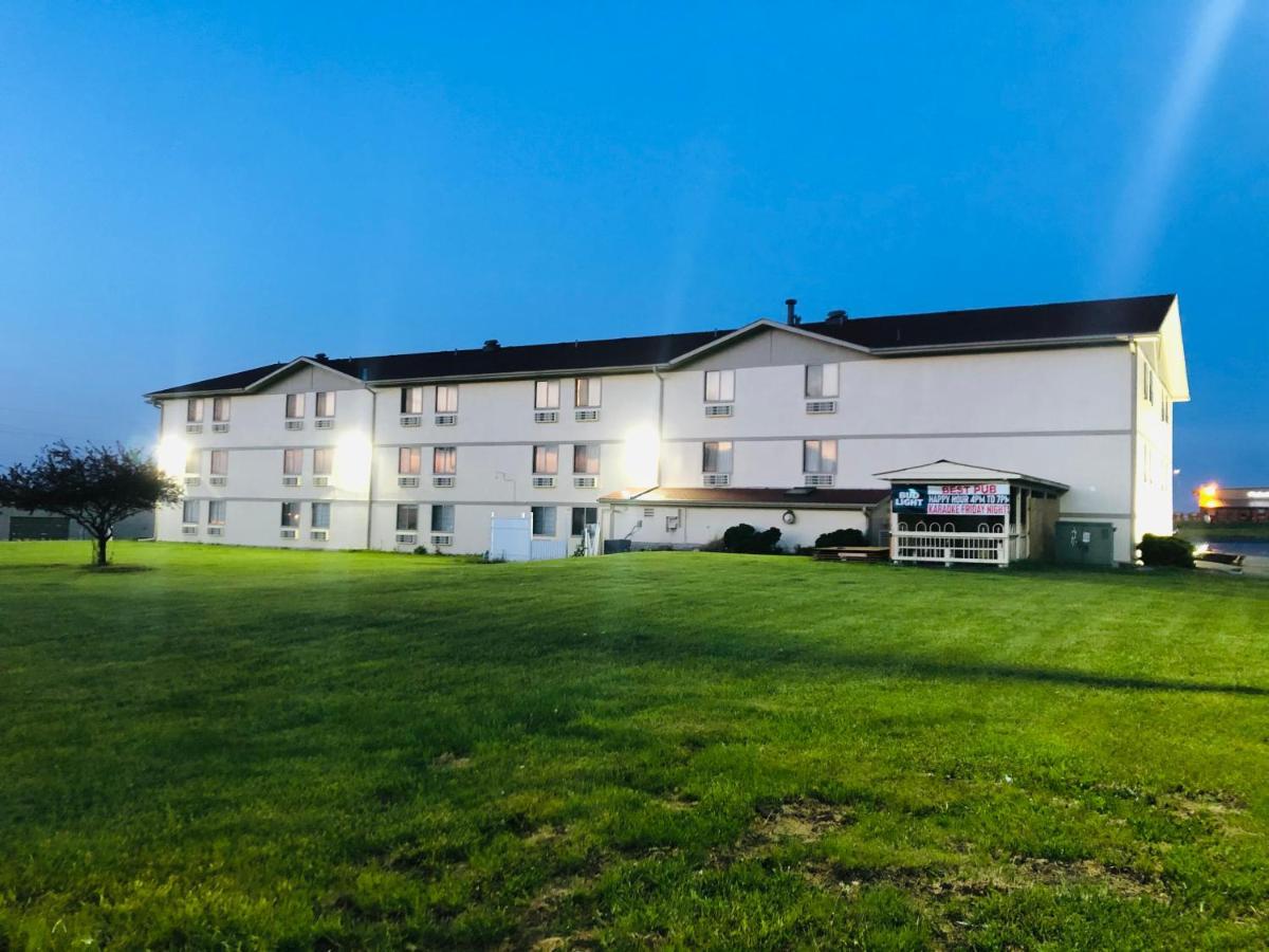 The Inn&Suites Sw Омаха Екстер'єр фото